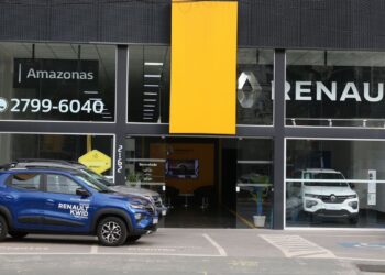 Renault ainda está aberta a fornecer tecnologia a rivais, diz presidente