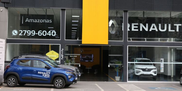 Renault ainda está aberta a fornecer tecnologia a rivais, diz presidente