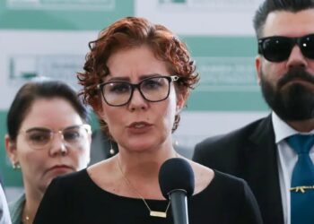 Deputada Carla Zambelli é presa na Itália