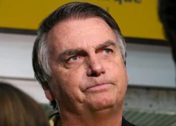 “Não tenho nada com isso”: Bolsonaro evita falar sobre aplicação da Lei Magnitsky contra Moraes
