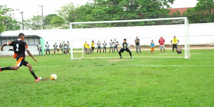 Abertura do campeonato celebra o futebol de várzea e valoriza talentos da capital
