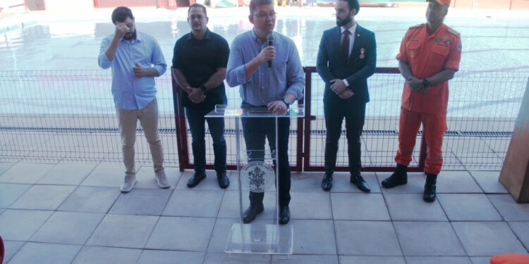 Governador Marcos Rocha entrega piscina de alto padrão ao Corpo de Bombeiros de Rondônia