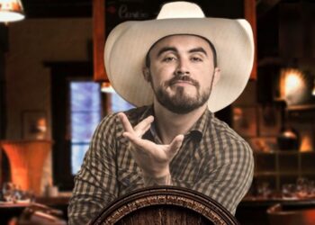 teatro-desafio-apresenta-mais-um-stand-up-comedy-nesta-sexta-em-cotia,-com-marcus-cirillo