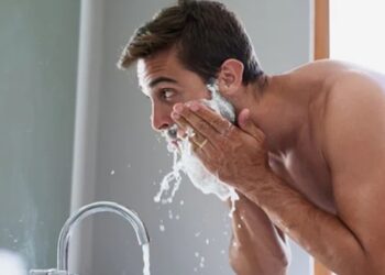 7-erros-na-hora-do-banho-que-prejudicam-a-saude