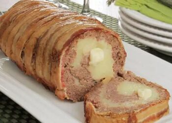 rocambole-de-carne-moida-com-pure-de-batata