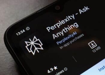 Samsung quer embarcar busca por IA da Perplexity em celulares e navegador