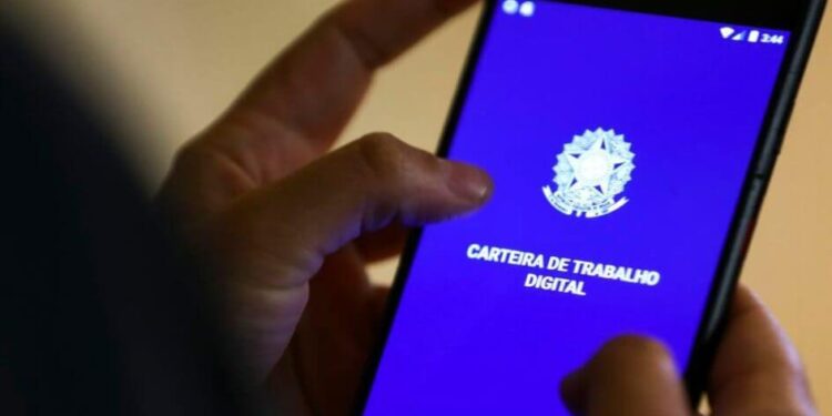 Desemprego no Brasil cai para 5,8% e atinge menor taxa da série histórica