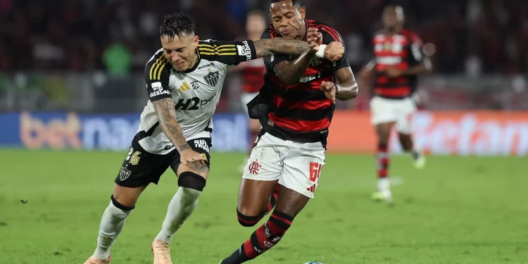 Atlético-MG tem baixa de última hora de Saravia e preocupa o torcedor: “Precisamos muito dele”