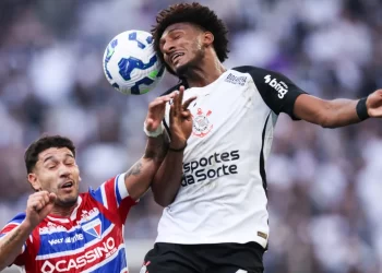 Fortaleza tenta segurar pressão do Corinthians, mas fica no empate na Neo Química Arena