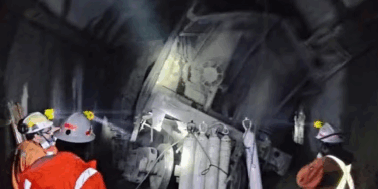 Tragédia no Chile: três trabalhadores soterrados em mina são encontrados mortos