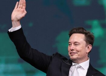 Tesla é condenada a pagar mais de 300 milhões de dólares por acidente fatal nos EUA