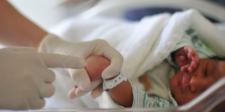 Senado analisa medidas de enfrentamento ao parto prematuro