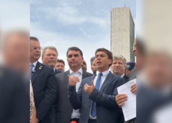 O que inclui “pacote da paz” proposto por Flávio e oposição após prisão de Bolsonaro