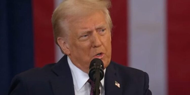 Governo Trump se manifesta após prisão domiciliar de Bolsonaro e condena Moraes: “Violador”