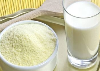 cuidado-na-hora-de-comprar:-leite-e-composto-lacteo-sao-quase-iguais-so-no-rotulo