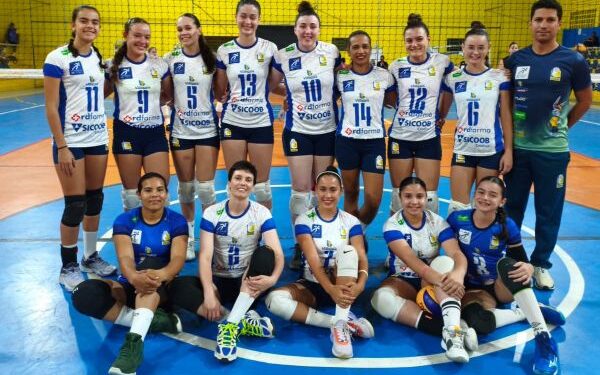 Associação Vilhenense de Voleibol vence campeã da Superliga C e garante vaga na final histórica em Porto Velho
