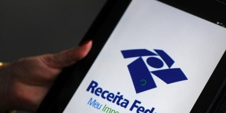 Isenção do Imposto de Renda para quem ganha até dois salários mínimos é aprovada