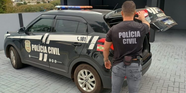 Homem que amarrava e ameaçava enteada para estuprá-la é preso em Xanxerê