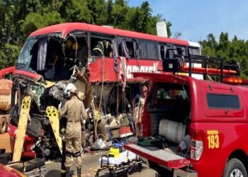 Identificados todos os 11 mortos da colisão entre ônibus e carreta no Mato Grosso