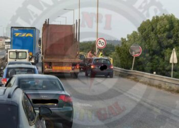 Colisão na entrada da Ponte Edgar Cardoso