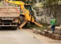 Três ruas da Granja Viana passam a receber recapeamento asfáltico