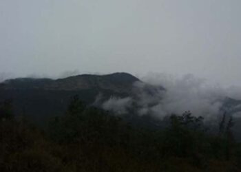 Previsão do tempo: Frente fria derruba temperatura e traz chuva para Cotia