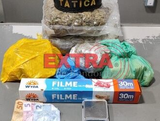 Presos com tornozeleira são flagrados com quase 2 kg de drogas em Cerejeiras