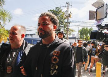 O que disse o influencer Felca depois da prisão de Hytalo Santos