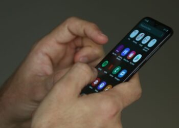 anatel-justifica-fim-da-obrigatoriedade-do-uso-do-0303