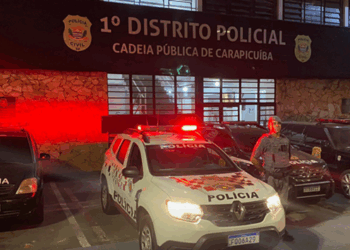 Criminoso é preso em flagrante após roubo de veículo em Carapicuíba