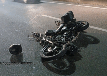 Após ser fechado por caminhão, motociclista morre na Raposo Tavares