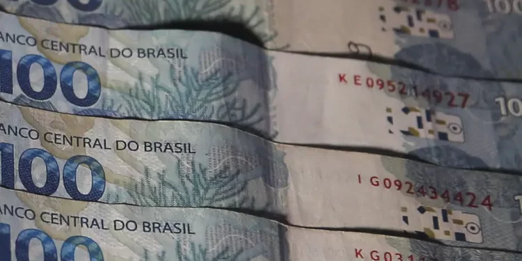 Cármen Lúcia suspende devolução de R$ 7 bilhões do DF à União