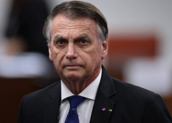 Bolsonaro preso? Ex-presidente foi detido quando atuava no Exército; relembre