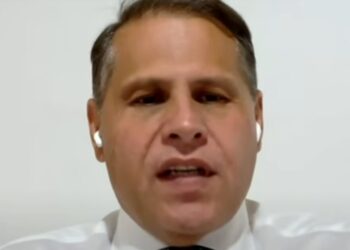 MP-SP denuncia ex-assessor de Moraes por tentar atrapalhar investigação contra juiz