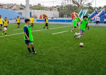 Moradores de Cotia podem praticar várias modalidades esportivas no Arakan