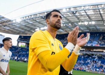 FC Porto tem proposta de renovação para Diogo Costa