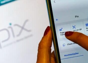 Fora do Brasil, ‘pai do Pix’ sente falta de duas coisas: ‘Pix e churrasco’