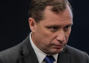 Moraes nega revogação de cautelares de Mauro Cid