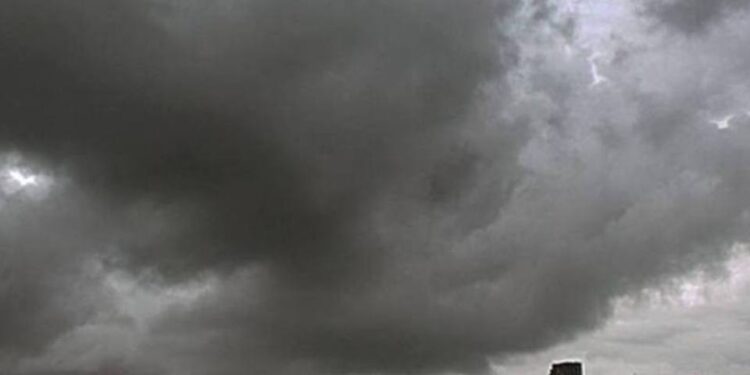 Nuvens carregadas e pouco sol: confira a previsão do tempo para amanhã em RO