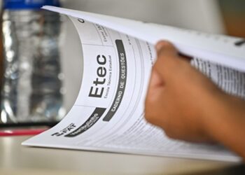 Etecs de Cotia e região oferecem redução de 50% da taxa de inscrição do Vestibulinho