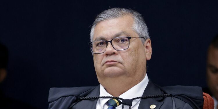 CPI da Covid-19 será investigada após ordem de Flávio Dino