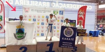 Atleta de Cotia é prata no Campeonato Brasileiro de Karatê