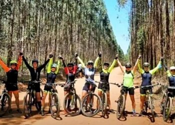 Cotia sobre duas rodas: o poder transformador das bicicletas – por Manoel Lopes