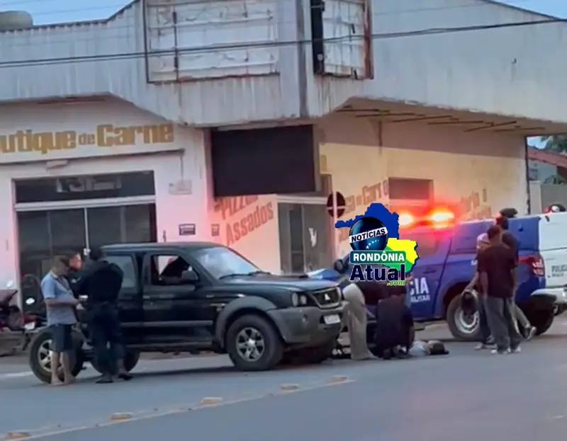 Acidente entre caminhonete e motocicleta deixa mulher ferida em Ji-Paraná