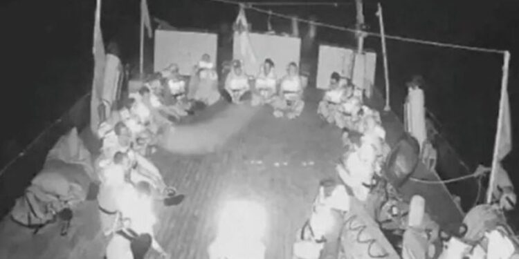 Brasileiros detidos por Israel fazem greve de fome