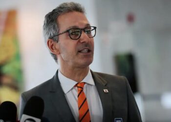 Zema diz que Lula e o PT são os verdadeiros adversários da direita