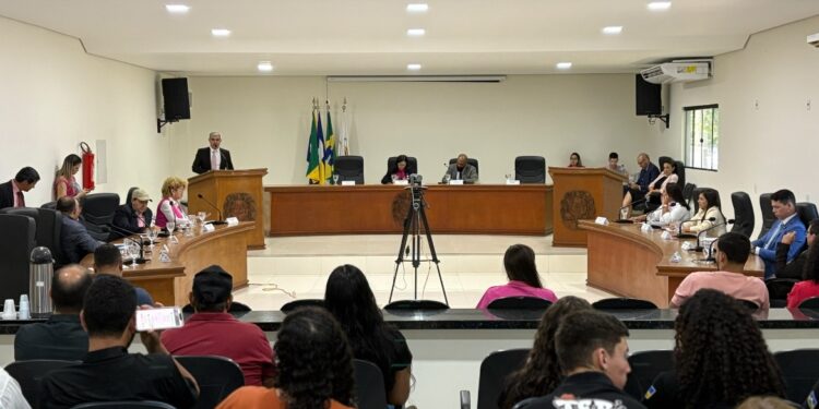 Vereadores apresentam indicações ao Executivo voltadas à saúde, infraestrutura e valorização profissional