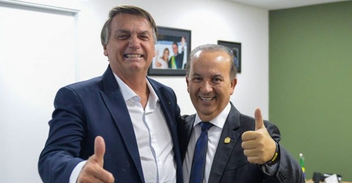 Alexandre de Moraes autoriza Jorginho a visitar Bolsonaro