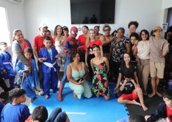 Judô, brincadeiras e muita diversão marcam ação especial do Cero em comemoração ao Dia das Crianças