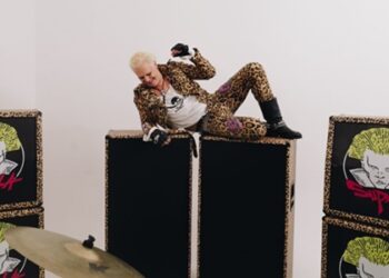 supla-lanca-videoclipe-de-“mamma’s-boy”